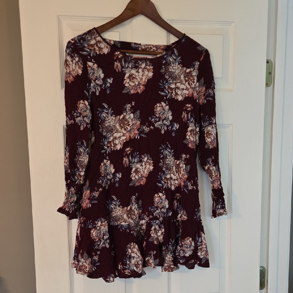 Altar'd State Maroon and Navy Long Flowy Shirt